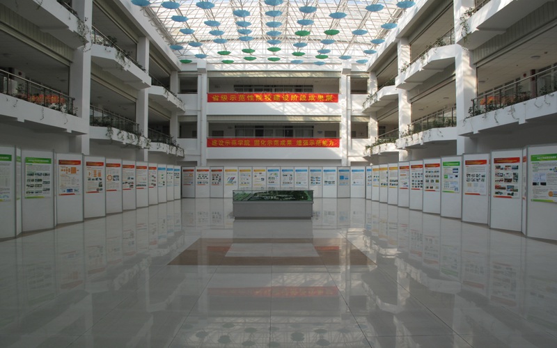 2023年廣東交通職業(yè)技術學院在新疆錄取批次及錄取分數(shù)參考