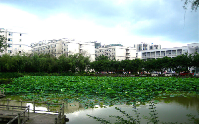 2022年重慶對外經(jīng)貿(mào)學(xué)院在吉林招生專業(yè)及招生人數(shù)匯總（2023考生參考）
