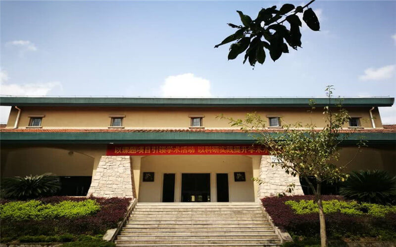 【2023高考參考】重慶輕工職業(yè)學(xué)院2022年河北招生專(zhuān)業(yè)及招生計(jì)劃一覽表