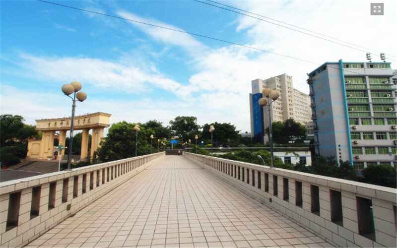 2023年重慶考生多少分可以上重慶科創(chuàng)職業(yè)學(xué)院社區(qū)康復(fù)專業(yè)？