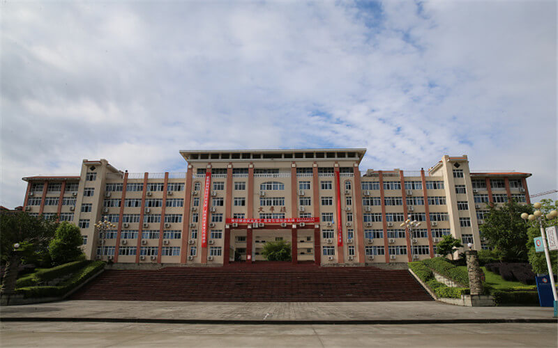 重慶歷史類考生排多少名可以上重慶城市職業(yè)學(xué)院嬰幼兒托育服務(wù)與管理專業(yè)?