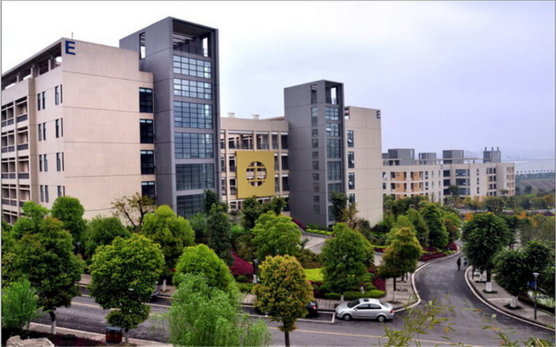 【2023高考參考】重慶工業(yè)職業(yè)技術(shù)學(xué)院2022年海南招生專業(yè)及招生計(jì)劃一覽表