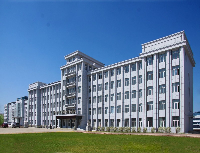2023年鶴崗師范高等專科學校在河北招生專業(yè)有哪些？學費是多少？