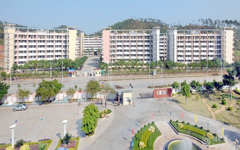 2023年陽(yáng)江職業(yè)技術(shù)學(xué)院在新疆招生專業(yè)有哪些？學(xué)費(fèi)是多少？