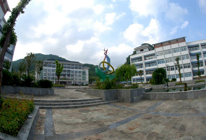 【2023高考參考】銅川職業(yè)技術(shù)學(xué)院2022年內(nèi)蒙古招生專(zhuān)業(yè)及招生計(jì)劃一覽表