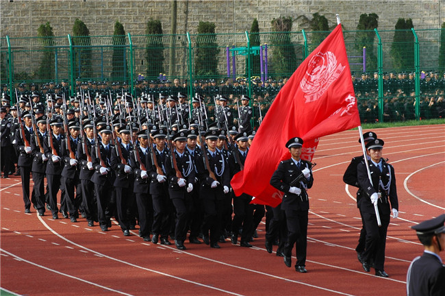 【2023高考參考】貴州警察學(xué)院2022年重慶招生專(zhuān)業(yè)及招生計(jì)劃一覽表