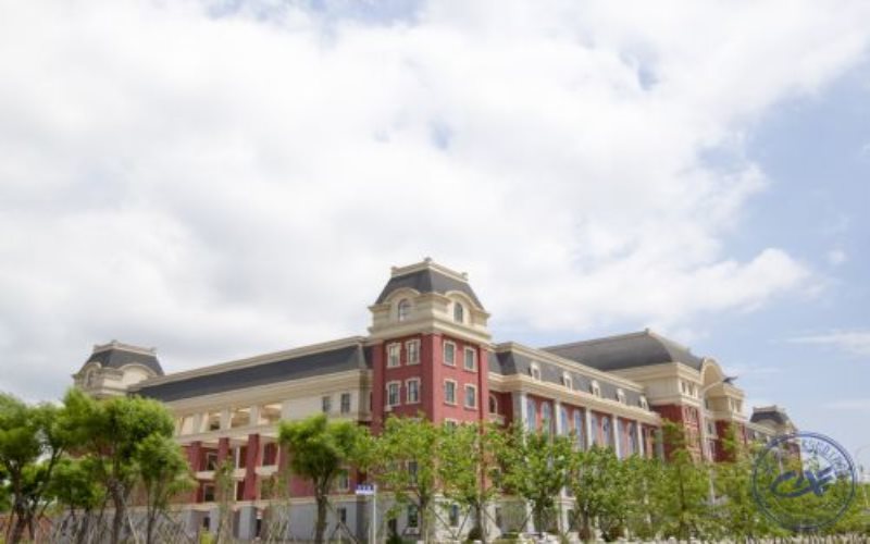 【2023高考參考】大連工業(yè)大學(xué)藝術(shù)與信息工程學(xué)院2022年云南招生專業(yè)及招生計(jì)劃一覽表