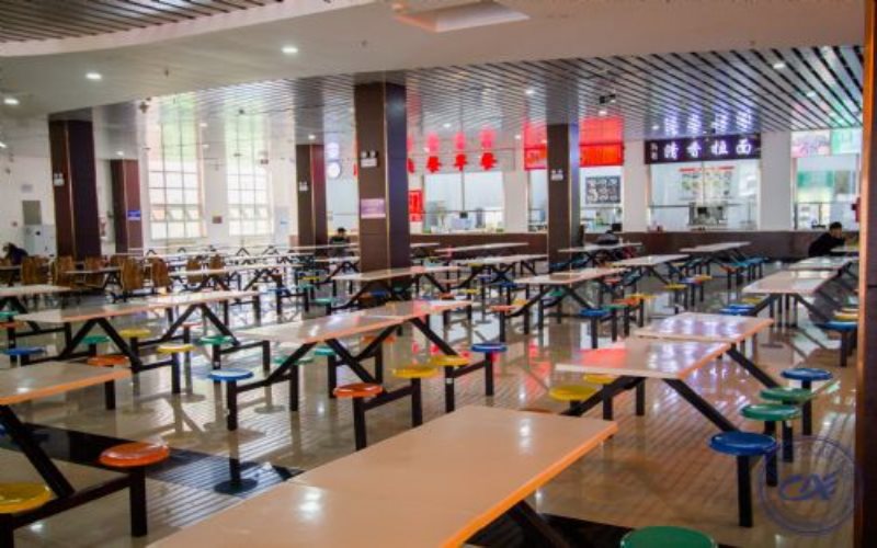【2023高考參考】大連工業(yè)大學(xué)藝術(shù)與信息工程學(xué)院2022年天津招生專業(yè)及招生計(jì)劃一覽表