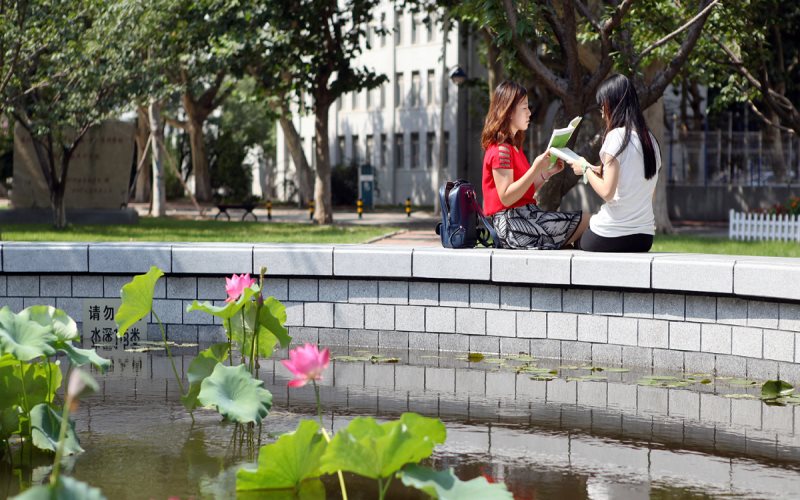 大連交通大學(xué)軌道交通信號(hào)與控制專業(yè)在山東招生錄取分?jǐn)?shù)(綜合)：571分