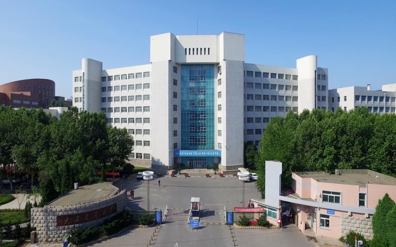 遼寧物理類(lèi)考生排多少名可以上大連交通大學(xué)電子科學(xué)與技術(shù)專(zhuān)業(yè)?