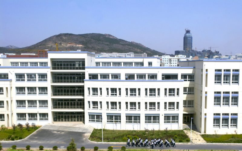 【2023高考參考】大連醫(yī)科大學(xué)中山學(xué)院2022年內(nèi)蒙古招生專(zhuān)業(yè)及招生計(jì)劃一覽表