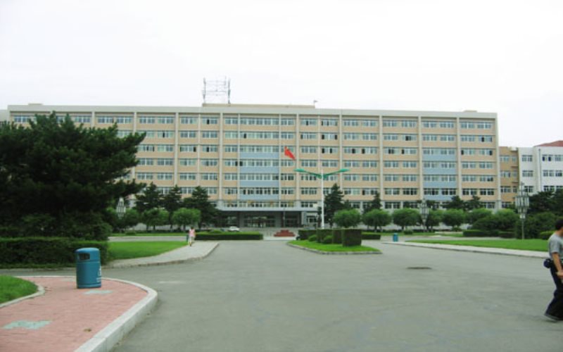 內(nèi)蒙古理科考生排多少名可以上長(zhǎng)春理工大學(xué)電氣工程及其自動(dòng)化專業(yè)?