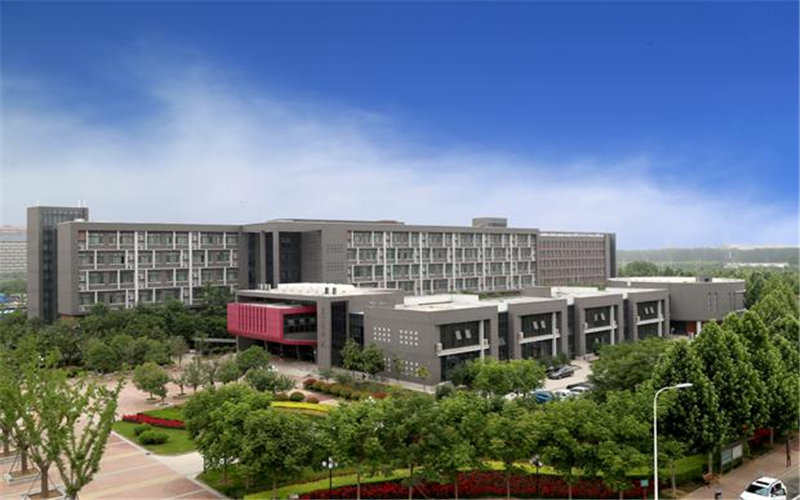 2023年河北考生多少分可以上河南財(cái)經(jīng)政法大學(xué)旅游管理類專業(yè)？