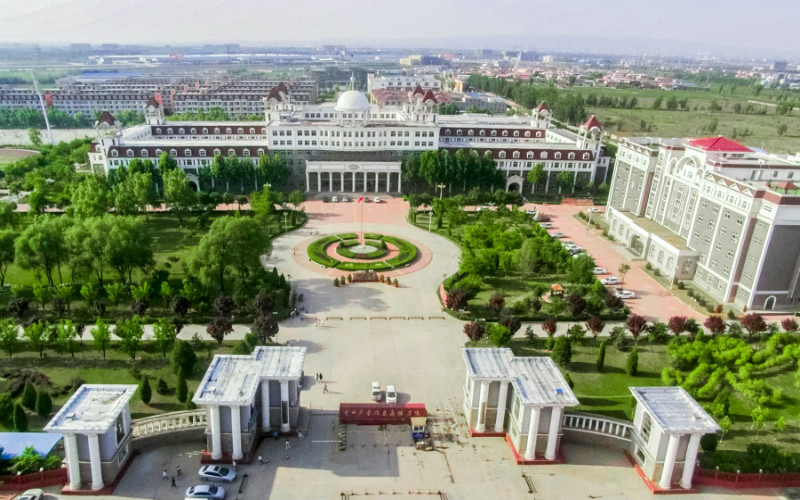 中北大學(xué)信息商務(wù)學(xué)院跨境電子商務(wù)專業(yè)在內(nèi)蒙古招生錄取分?jǐn)?shù)(文科)：378分