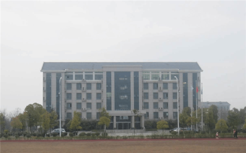 2023年安徽礦業(yè)職業(yè)技術(shù)學(xué)院在云南招生專業(yè)有哪些？學(xué)費(fèi)是多少？