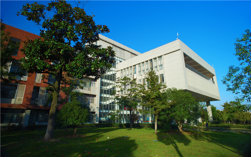 2024考生參考：2023文華學(xué)院光電信息科學(xué)與工程專(zhuān)業(yè)在山東招生錄取分?jǐn)?shù)及錄取位次