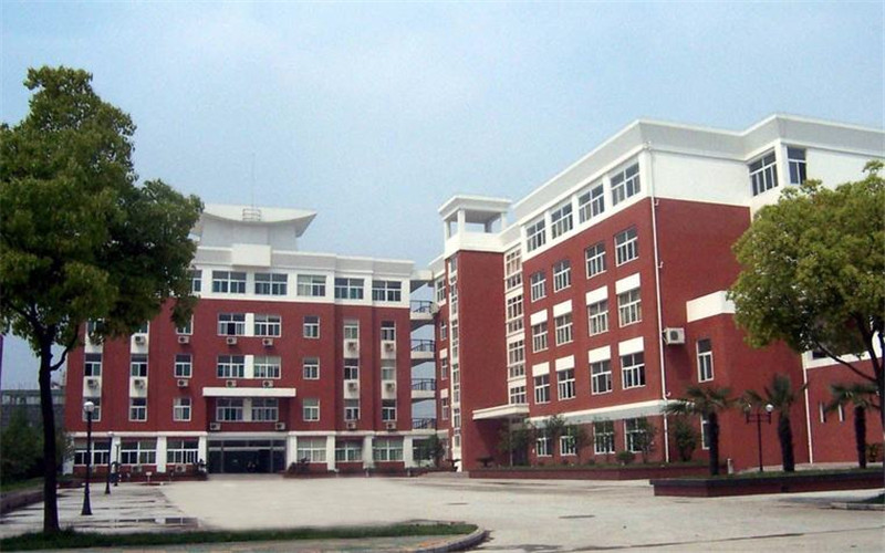 安徽中澳科技職業(yè)學院旅游管理專業(yè)在河北招生錄取分數(shù)(物理類)：365分