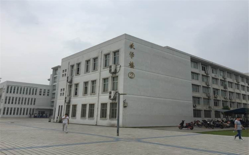 【2023高考參考】安徽冶金科技職業(yè)學(xué)院2022年河南招生專業(yè)及招生計劃一覽表