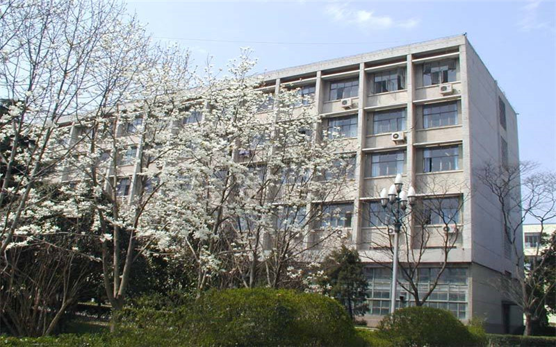 合肥通用職業(yè)技術(shù)學(xué)院計(jì)算機(jī)應(yīng)用技術(shù)專業(yè)在河北招生錄取分?jǐn)?shù)(歷史類)：332分