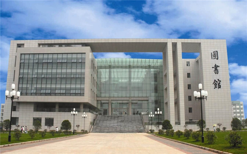 2023年山東考生多少分可以上南京醫(yī)科大學(xué)臨床醫(yī)學(xué)（5+3一體化）專業(yè)？