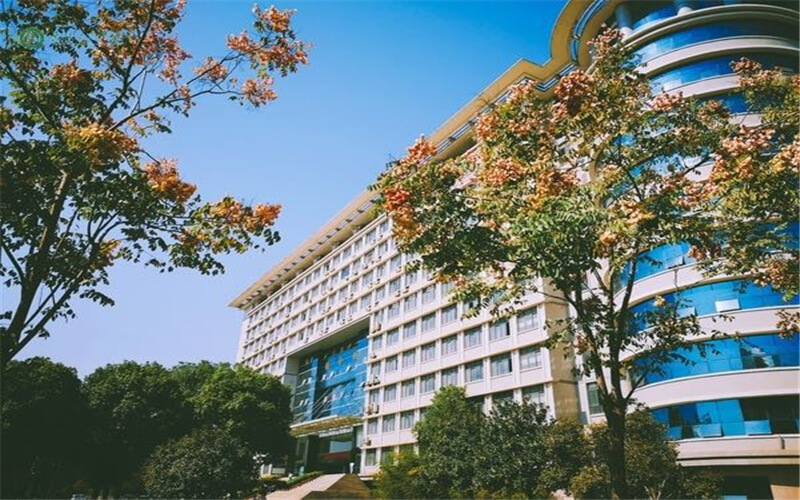武漢工商學院機械電子工程（機電創(chuàng)新實驗班）專業(yè)在山東招生錄取分數(shù)(綜合)：461分