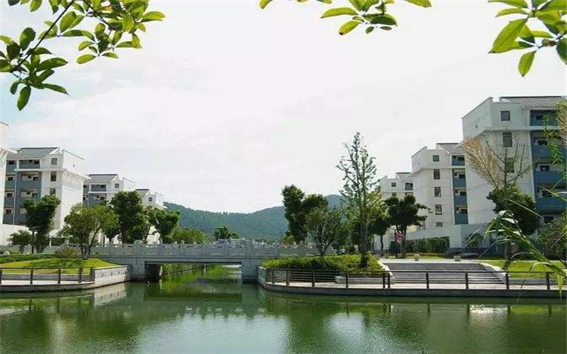 蘇州科技大學(xué)數(shù)學(xué)與應(yīng)用數(shù)學(xué)專業(yè)錄取分?jǐn)?shù)線【山西高考理科】