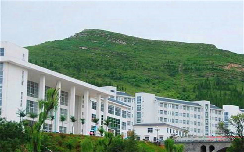 濰坊工程職業(yè)學(xué)院現(xiàn)代物流管理專業(yè)在山東招生錄取分?jǐn)?shù)(綜合)：359分