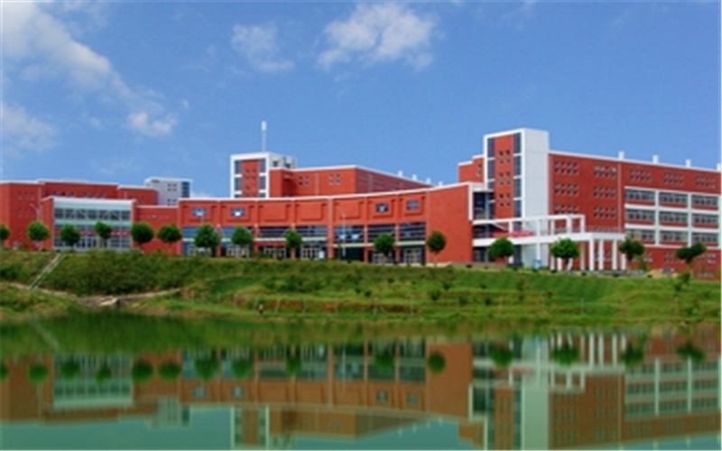 萊蕪職業(yè)技術(shù)學(xué)院軟件技術(shù)專業(yè)在山東招生錄取分?jǐn)?shù)(綜合)：407分