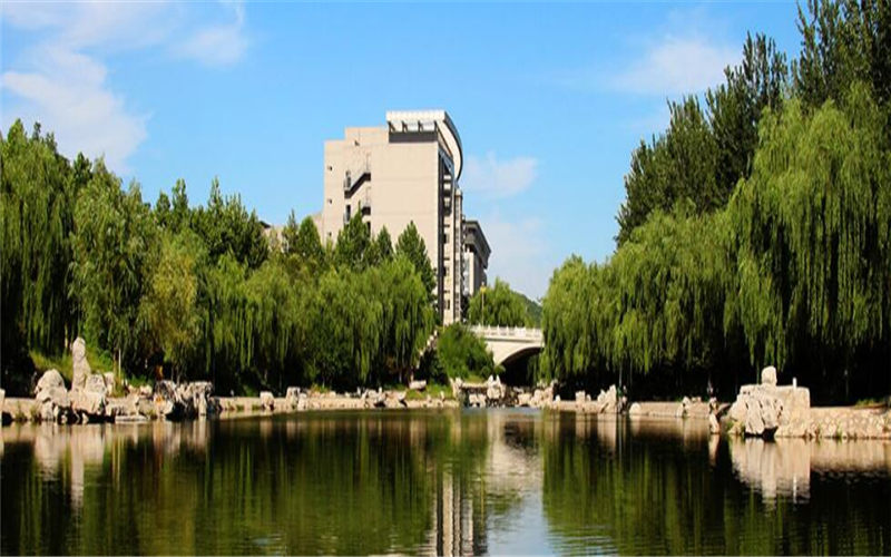 濟(jì)南大學(xué)新聞傳播學(xué)類(lèi)專(zhuān)業(yè)錄取分?jǐn)?shù)線【北京高考綜合】