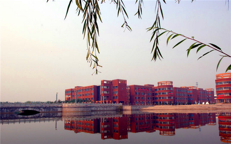 濱州學(xué)院建筑學(xué)專業(yè)在山東招生錄取分數(shù)(綜合)：489分