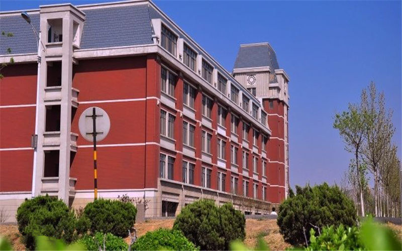 山東財經(jīng)大學燕山學院金融學專業(yè)在山東招生錄取分數(shù)(綜合)：470分