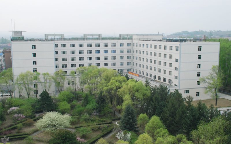 黑龍江林業(yè)職業(yè)技術(shù)學(xué)院攝影測(cè)量與遙感技術(shù)專業(yè)在內(nèi)蒙古招生錄取分?jǐn)?shù)(理科)：175分