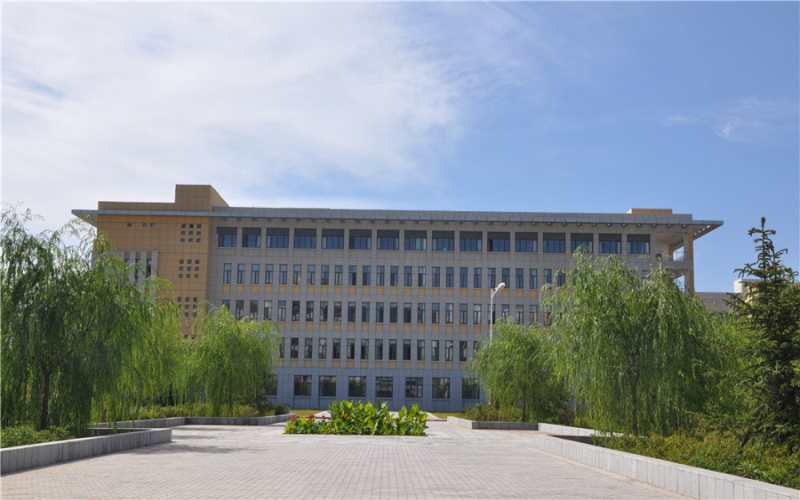 鄂爾多斯生態(tài)環(huán)境職業(yè)學(xué)院動(dòng)物醫(yī)學(xué)專業(yè)錄取分?jǐn)?shù)線【內(nèi)蒙古高考理科】