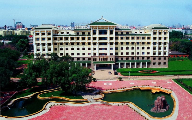 哈爾濱醫(yī)科大學(xué)醫(yī)學(xué)實(shí)驗(yàn)技術(shù)專業(yè)錄取分?jǐn)?shù)線【內(nèi)蒙古高考理科】