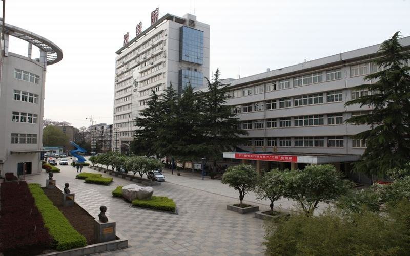 2023年陜西鐵路工程職業(yè)技術(shù)學(xué)院在福建招生專業(yè)及招生人數(shù)匯總