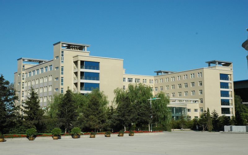 2023年黑龍江農(nóng)業(yè)工程職業(yè)學(xué)院在廣西招生專業(yè)有哪些？學(xué)費是多少？