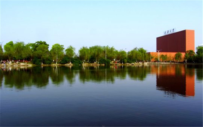 2023年浙江考生多少分可以上重慶大學工商管理類專業(yè)？