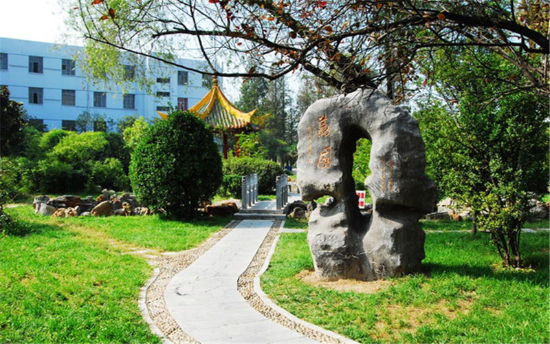 徐州生物工程職業(yè)技術(shù)學(xué)院生物制藥技術(shù)專業(yè)在浙江招生錄取分?jǐn)?shù)(綜合)：481分