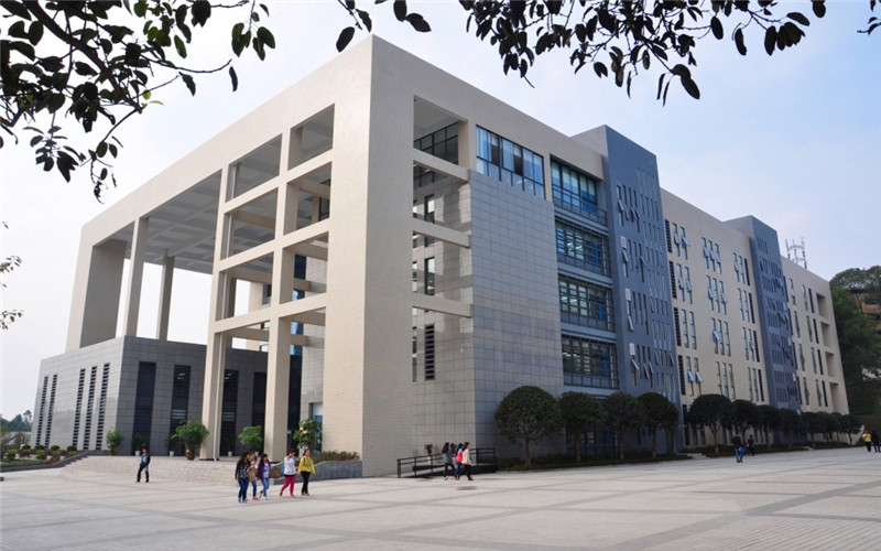 成都理工大學(xué)工程技術(shù)學(xué)院核工程與核技術(shù)專(zhuān)業(yè)錄取分?jǐn)?shù)線(xiàn)【吉林高考理科】
