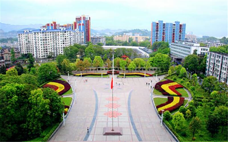 2024考生參考：2023恩施職業(yè)技術(shù)學(xué)院工業(yè)機器人技術(shù)專業(yè)在重慶招生錄取分數(shù)及錄取位次