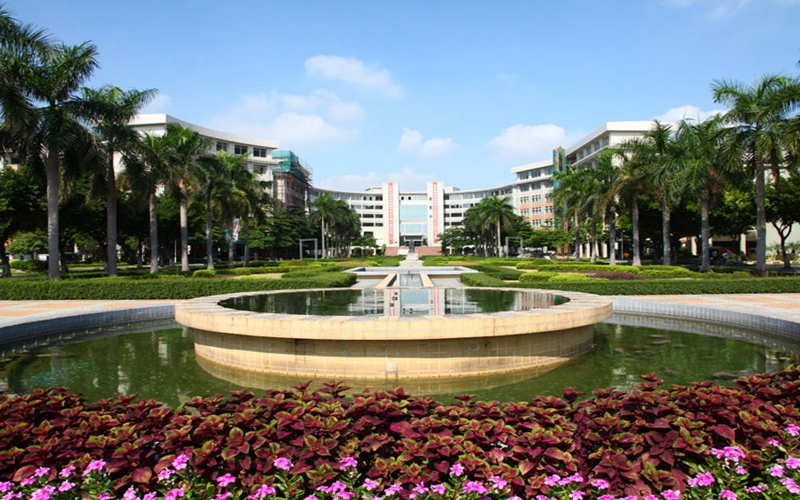 廣東白云學(xué)院工商管理（中外學(xué)分互認(rèn)）專業(yè)在浙江招生錄取分?jǐn)?shù)(綜合)：524分