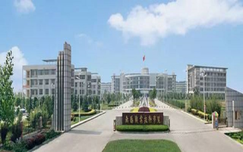 山東綜合考生排多少名可以上無(wú)錫職業(yè)技術(shù)學(xué)院模具設(shè)計(jì)與制造專(zhuān)業(yè)?