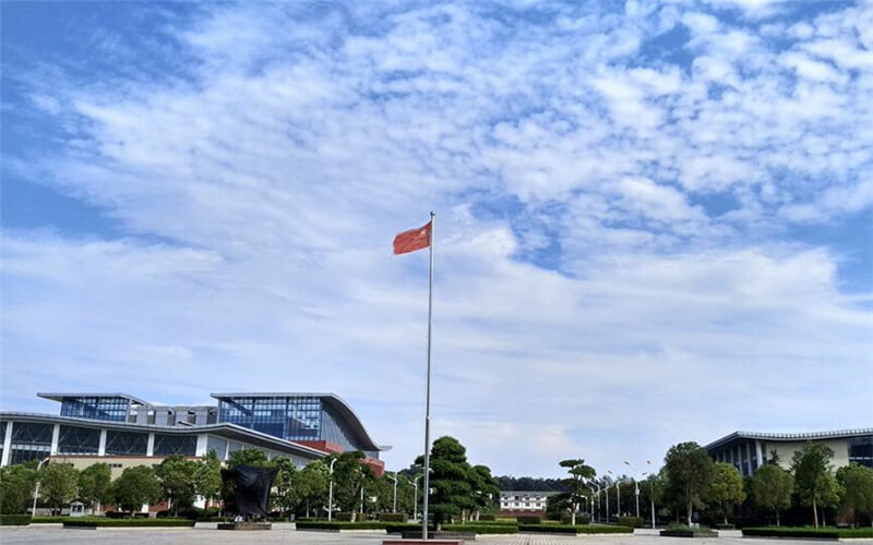 【2023高考參考】武漢體育學(xué)院體育科技學(xué)院2022年湖北招生專(zhuān)業(yè)及招生計(jì)劃一覽表