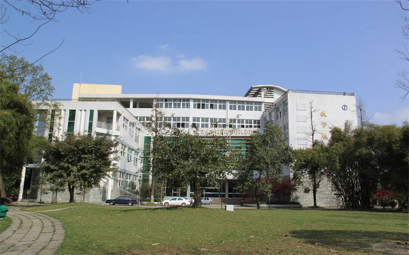 四川電力職業(yè)技術(shù)學(xué)院發(fā)電廠及電力系統(tǒng)專業(yè)錄取分?jǐn)?shù)線【云南高考理科】
