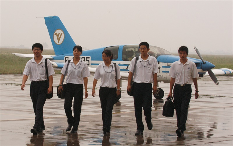 中國民用航空飛行學(xué)院導(dǎo)航工程專業(yè)在山東招生錄取分?jǐn)?shù)(綜合)：544分