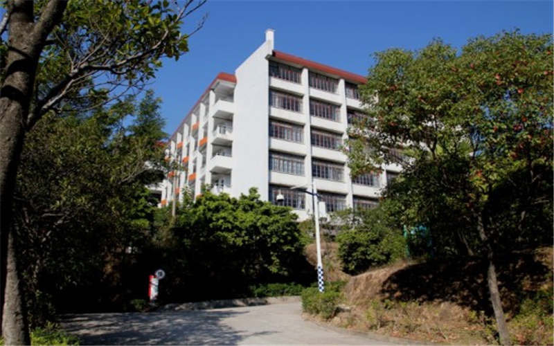 福建幼兒師范高等專科學(xué)校學(xué)前教育專業(yè)（三 ）錄取分?jǐn)?shù)線【福建高考物理類】