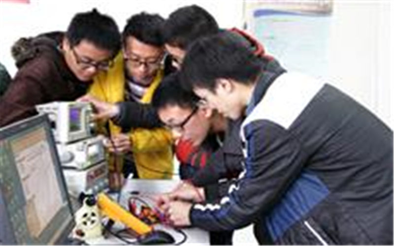 2024考生參考：2023電子科技大學成都學院英語專業(yè)在重慶招生錄取分數(shù)及錄取位次