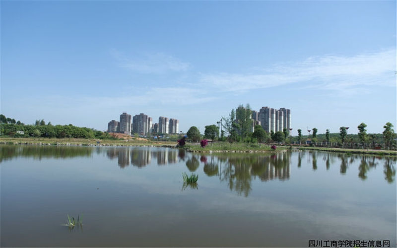 四川工商學(xué)院市場(chǎng)營(yíng)銷專業(yè)在浙江招生錄取分?jǐn)?shù)(綜合)：540分