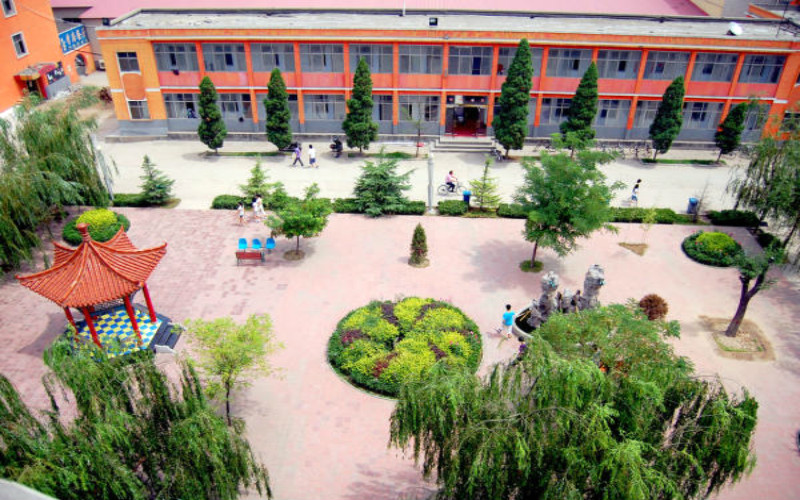 山西信息職業(yè)技術(shù)學(xué)院嬰幼兒托育服務(wù)與管理專業(yè)在河北招生錄取分?jǐn)?shù)(物理類)：224分