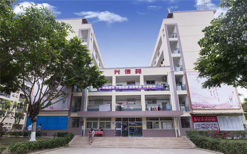【2023高考參考】廈門(mén)興才職業(yè)技術(shù)學(xué)院2022年河北招生專業(yè)及招生計(jì)劃一覽表
